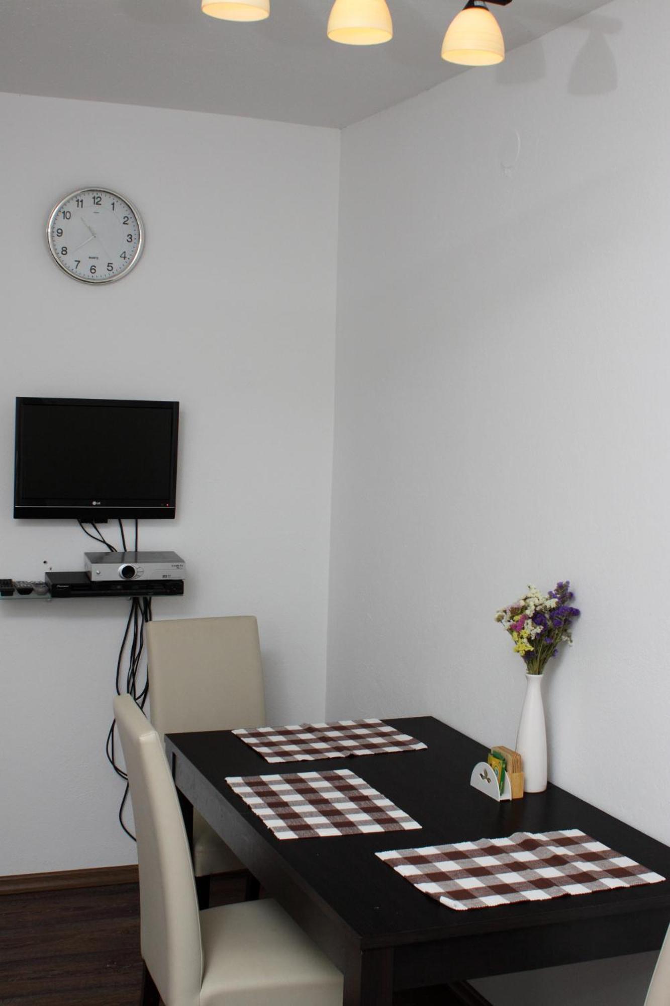 Apartments Vila Oksana Mimice Rum bild