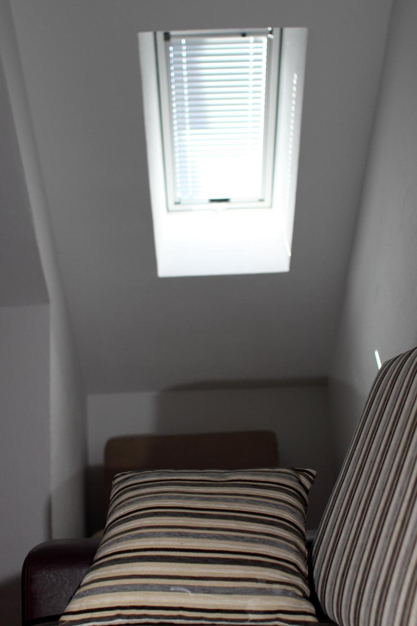 Apartments Vila Oksana Mimice Rum bild